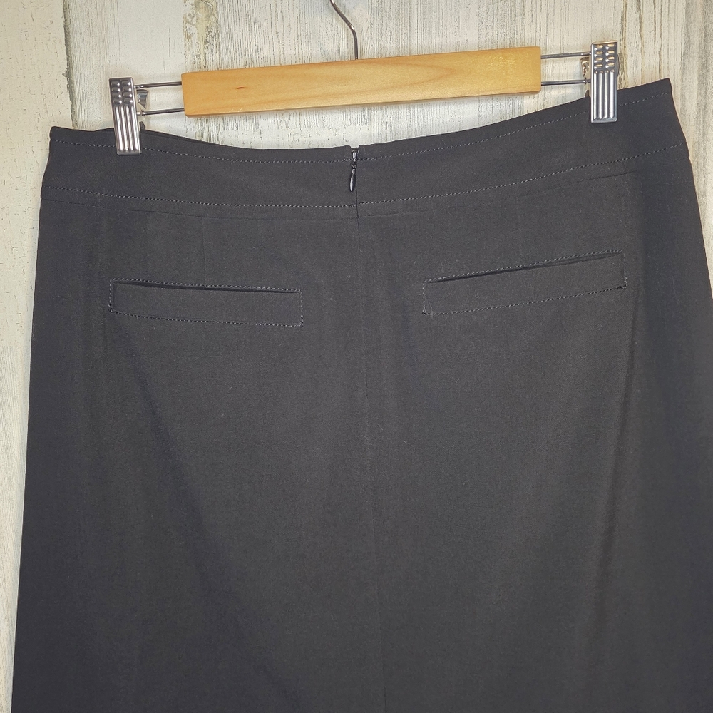 Larry Levine Lifestyle Attitude Black Skirt Size 12 Faux Button Front Stretch - Picture 6 of 10